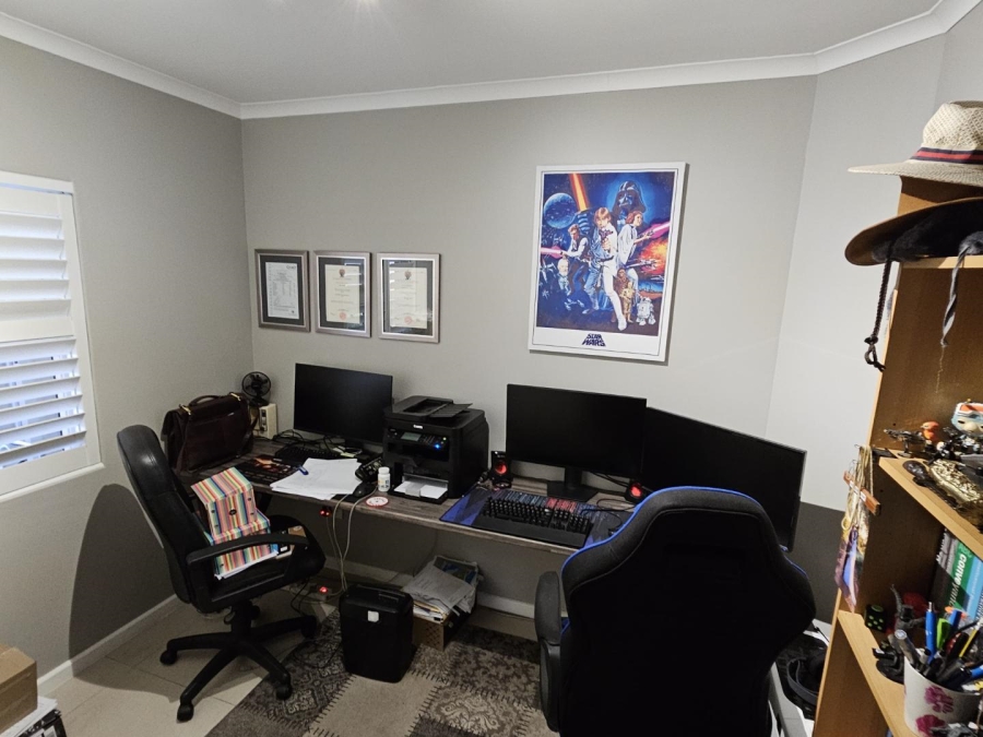 To Let 3 Bedroom Property for Rent in Kraaifontein Western Cape